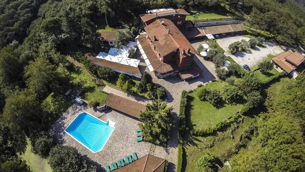 Agriturismo Ricciardelli Villa Contrada  Bagian luar foto