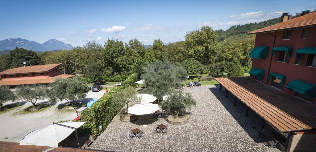 Agriturismo Ricciardelli Villa Contrada  Bagian luar foto