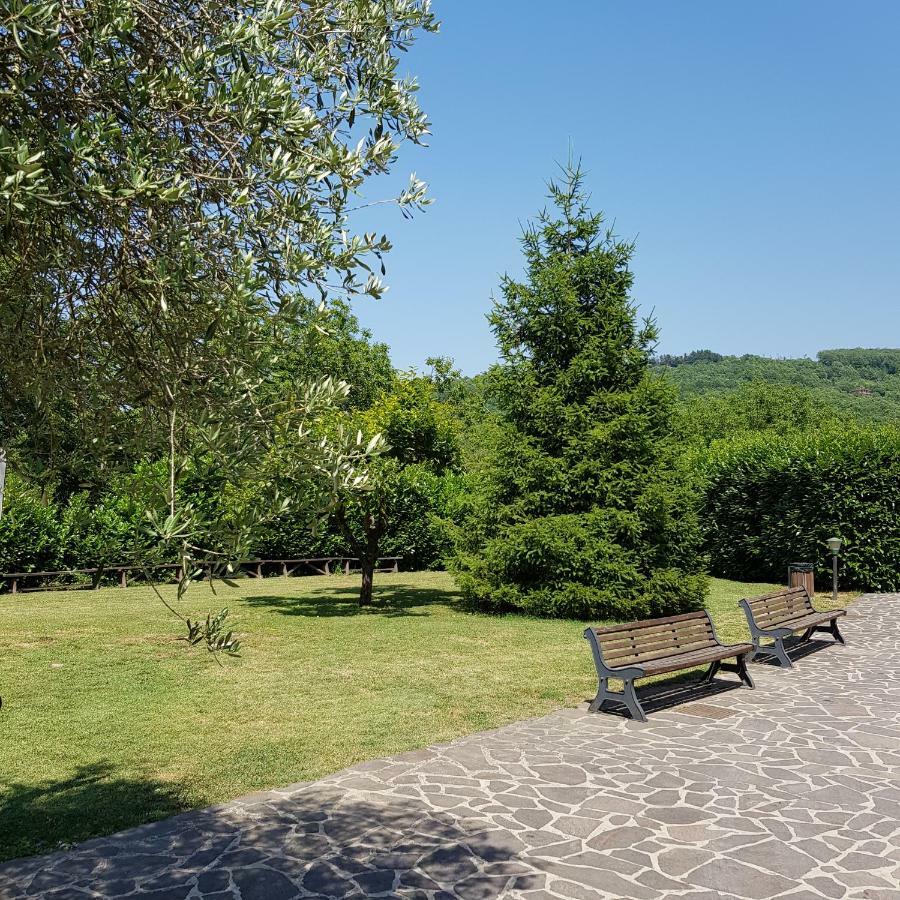 Agriturismo Ricciardelli Villa Contrada  Bagian luar foto