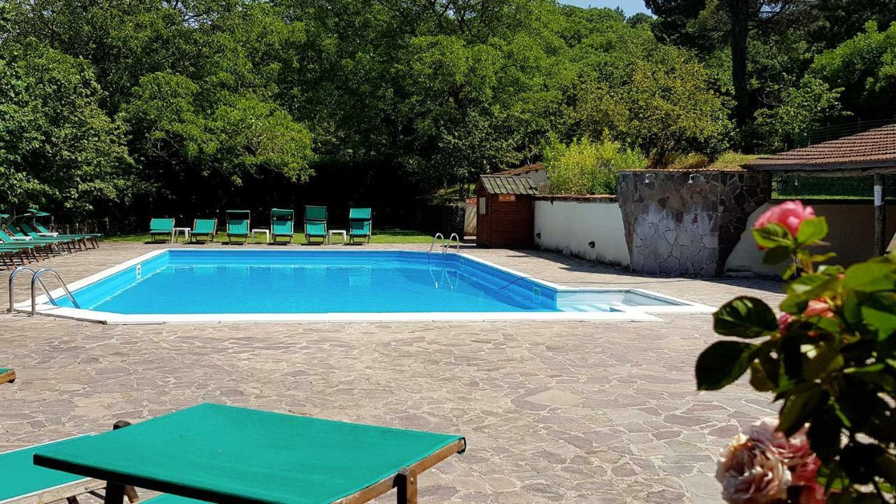 Agriturismo Ricciardelli Villa Contrada  Bagian luar foto