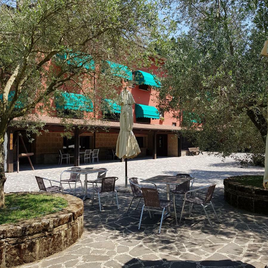 Agriturismo Ricciardelli Villa Contrada  Bagian luar foto